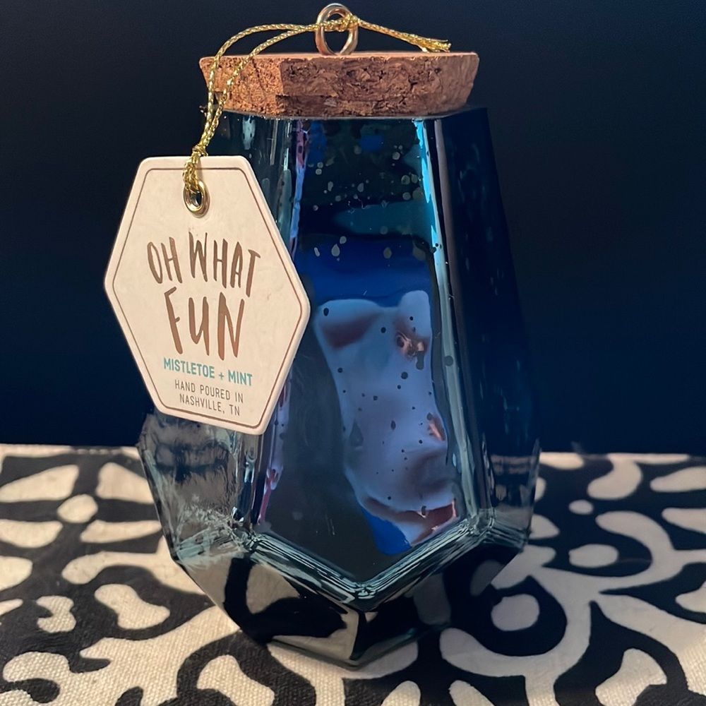 LUX Christmas Paddywax MERCURY GLASS Cork PRISM MISTLETOE & MINT Candle NWT